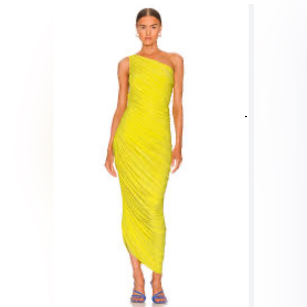 Norma kamali Diane dress . Excellent condition. Small.